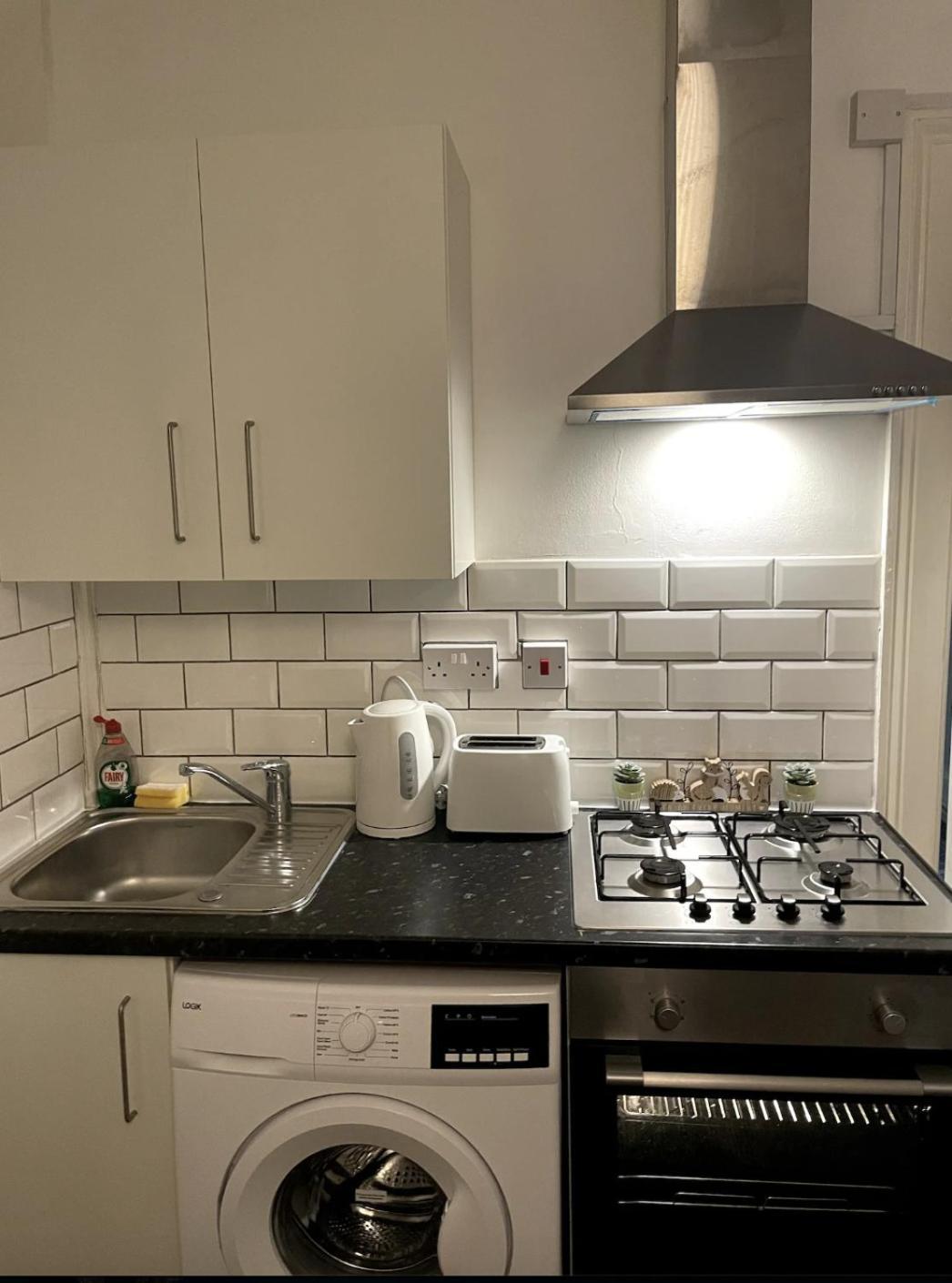 Apartament Cosy Flat In *